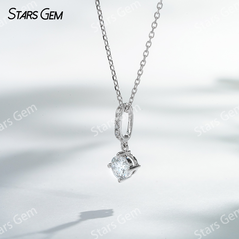 0.35ct 4.5mm DEF VS Round Brilliant Cut Lab Grown Diamond 18K White Gold Diamond Pendant Necklace