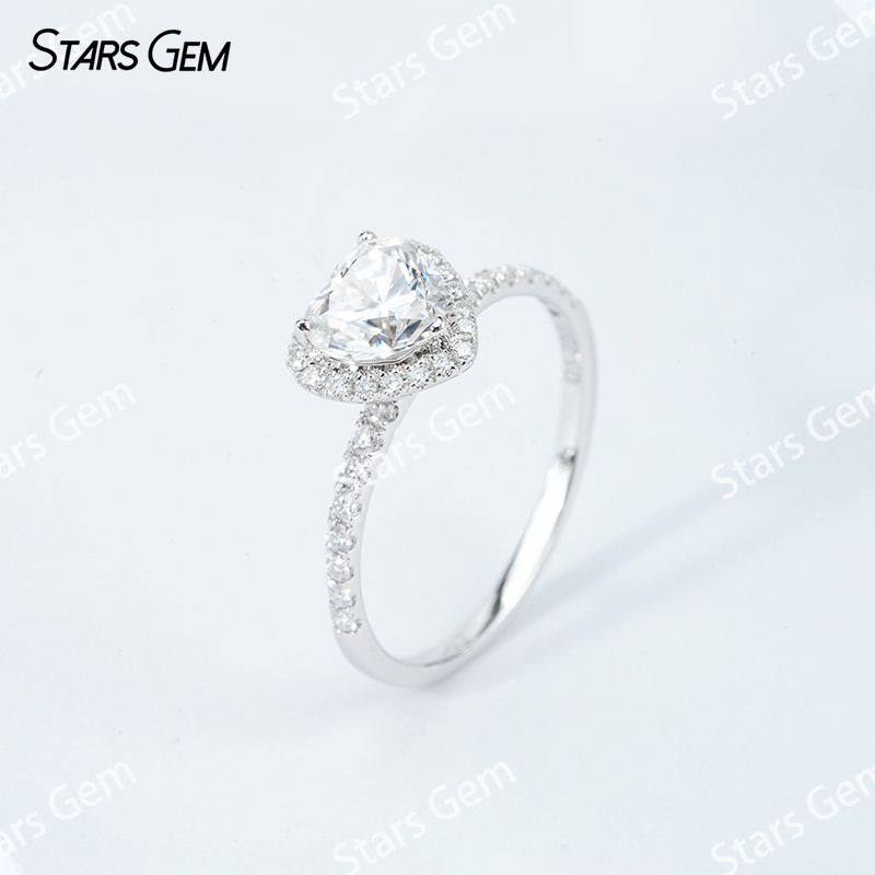 7×7mm Heart Cut Moissanite S925 Sterling Silver Halo Engagement Ring