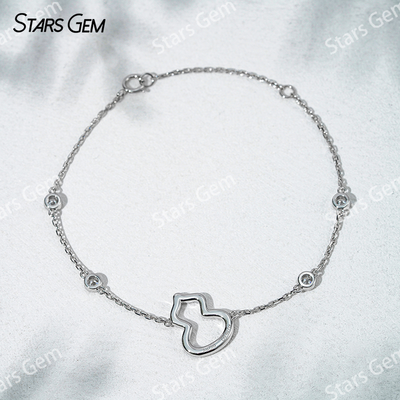1.4mm & 2.8mm Round Brilliant Cut Lab Grown Diamond Gourd Shape 18K Gold Diamond Bracelet