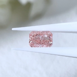 moissanite(7).png