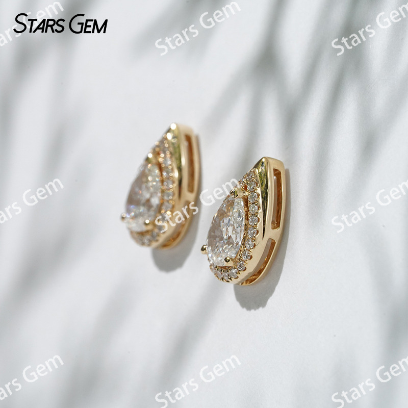 6.5×4.5mm Pear Cut Lab Grown Diamond 18K Yellow Gold Diamond Stud Earrings