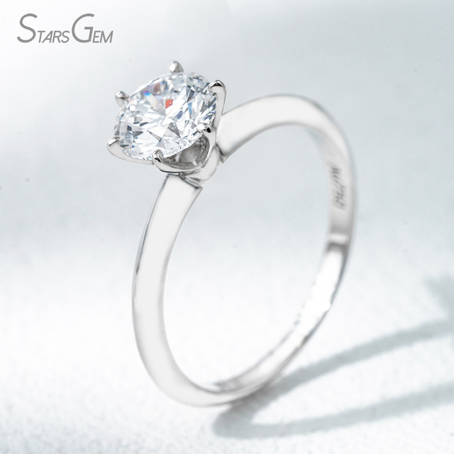 18K Gold 1.1ct Round Brilliant Cut Lab Grown Diamond Solitaire Engagement Ring