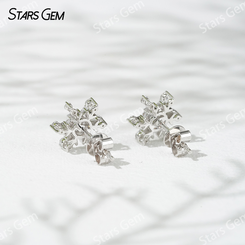 4.1mm Round Brilliant Cut Lab Grown Diamond Snowflake Shape 18K Gold Diamond Stud Earrings