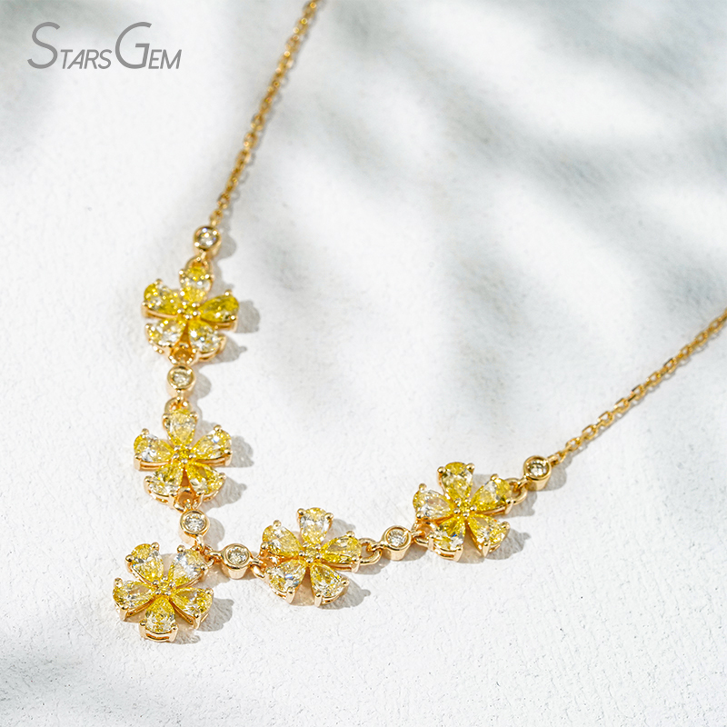 2.5×3.5mm Pear Cut Yellow Lab Grown Diamond 18K Yellow Gold Floral Design Diamond Necklace