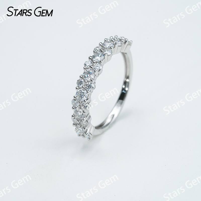 1.9mm & 2.6mm Round Brilliant Cut Moissanite S925 Sterling Silver Diamond Ring