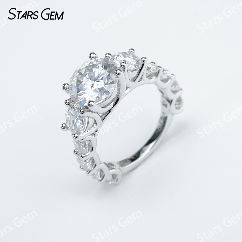 10mm Round Brilliant Cut Moissanite S925 Sterling Silver Pave Engagement Ring