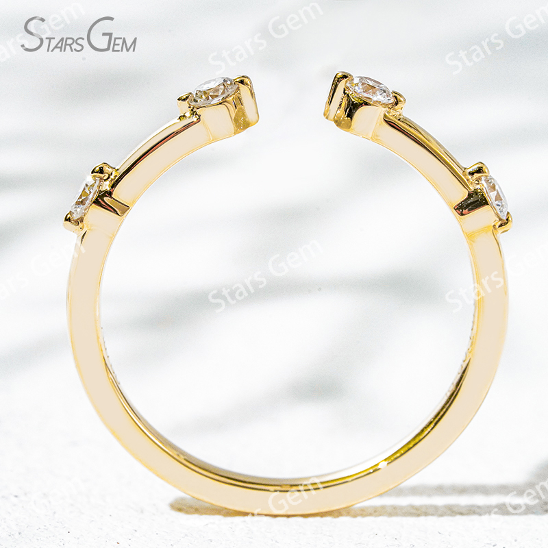 2.3mm Round Brilliant Cut Lab Grown Diamond 18K Gold Diamond Ring