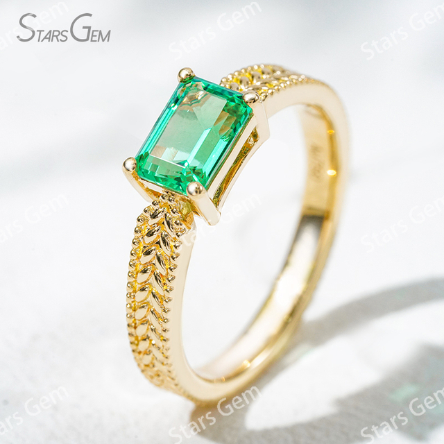 5×7mm Octagon Emerald Cut Lab Grown Emerald 18K Yellow Gold Solitaire Engagement Ring