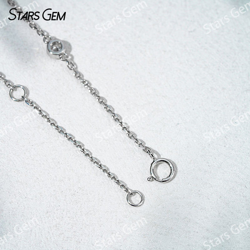 1.4mm & 2.8mm Round Brilliant Cut Lab Grown Diamond Gourd Shape 18K Gold Diamond Bracelet