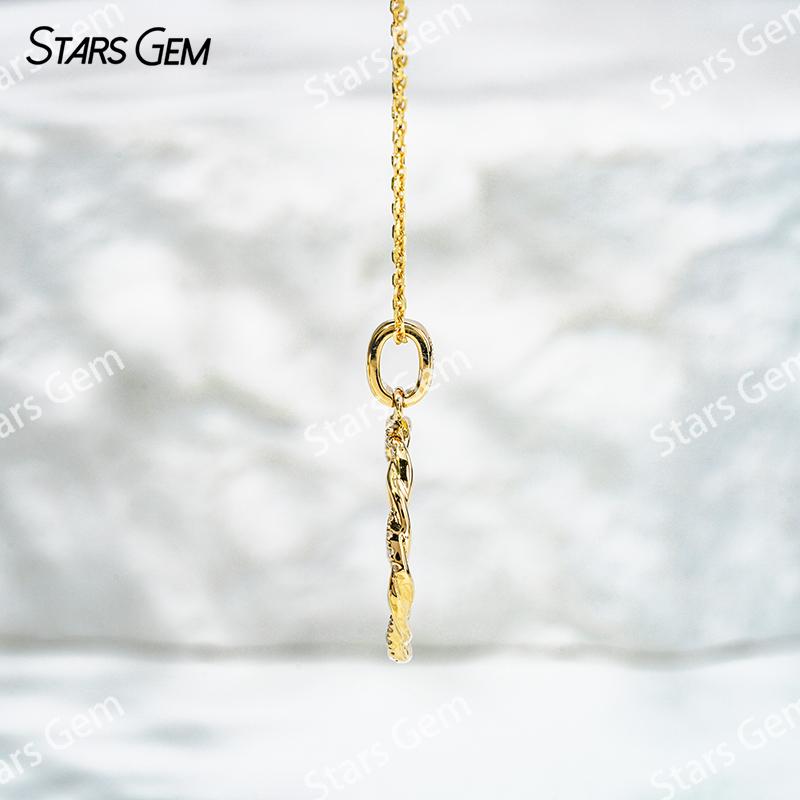 1.0mm Round Brilliant Cut DEF VS Lab Grown Diamond Circle Shape Pendant 18K Gold Necklace