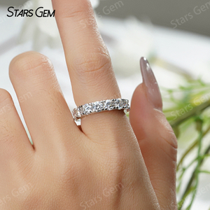 4mm Round Brilliant Cut White Black Moissanite S925 Sterling Silver Diamond Eternity Ring