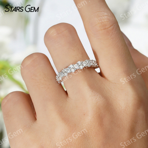 1.9mm & 2.6mm Round Brilliant Cut Moissanite S925 Sterling Silver Diamond Ring