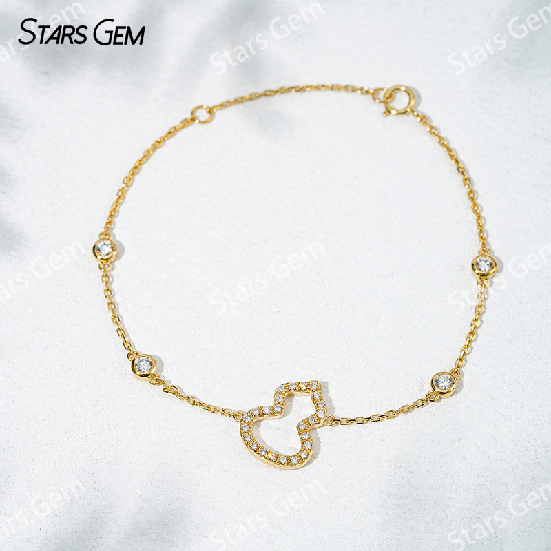 1.4mm & 2.8mm Round Brilliant Cut Lab Grown Diamond Gourd Shape 18K Gold Diamond Bracelet