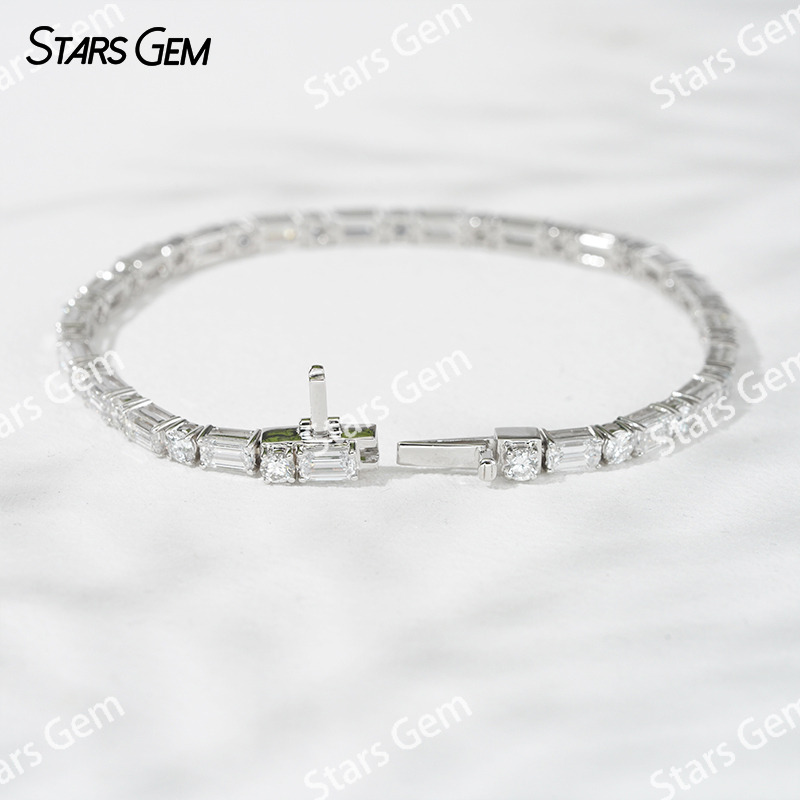 18K White Gold with 3×5mm Octagon Emerald Cut and 3.1mm Round Brilliant Cut Lab Diamond Bracelet Tennis Bracelet