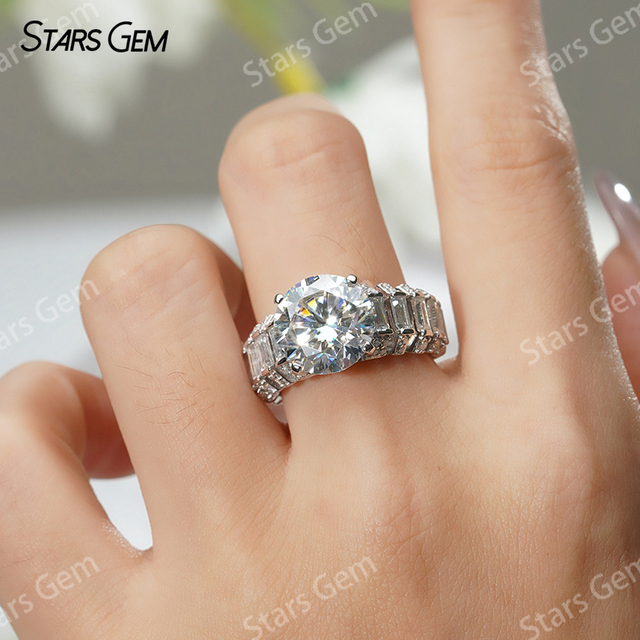 11mm Round Brilliant Cut Moissanite S925 Sterling Silver Pave Engagement Ring