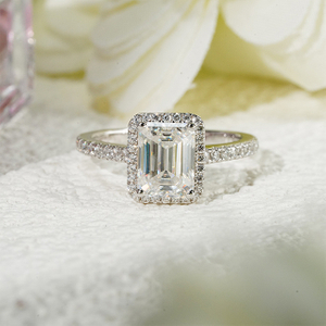 S925 Sterling Silver Octagon Emerald Cut Moissanite Halo Engagement Ring