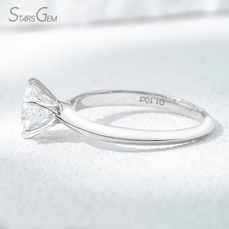 18K Gold 1.1ct Round Brilliant Cut Lab Grown Diamond Solitaire Engagement Ring