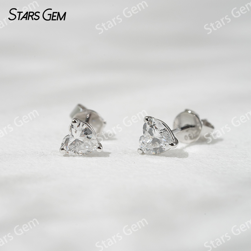 Starsgem 5×5mm Heart Cut Lab Grown Diamond 18K White Gold Diamond Stud Earrings