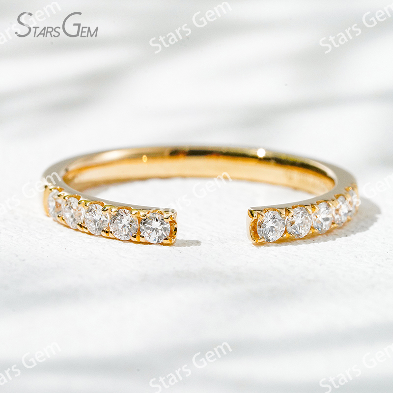 1.9mm Round Brilliant Cut Lab Grown Diamond 18K Gold Diamond Ring