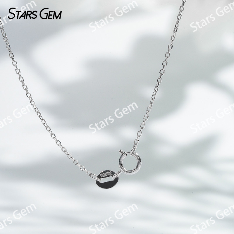 18K White Gold Necklace Round Brilliant Cut DEF VS Lab Grown Diamond Heart Shape Pendant