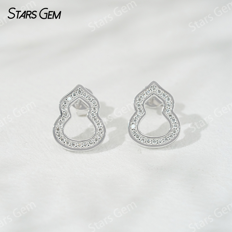 0.9mm Round Brilliant Cut Lab Grown Diamond Gourd Shape 18K White Gold Diamond Stud Earrings