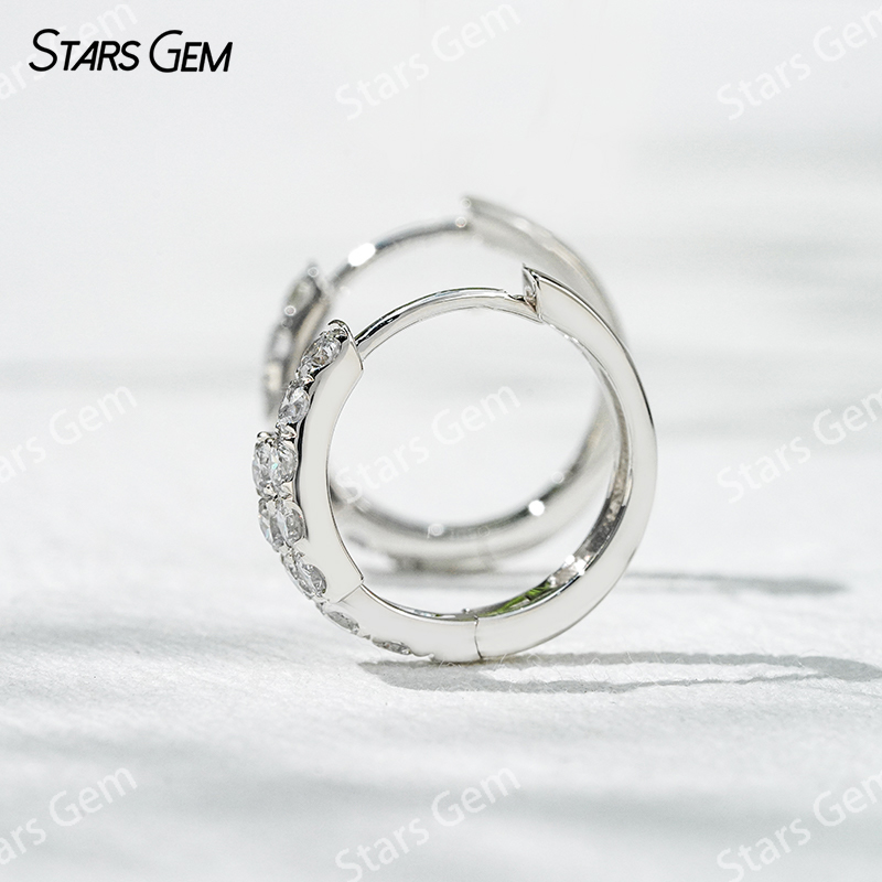 2.1mm Round Brilliant Cut Lab Grown Diamond 18K White Gold Diamond Earrings