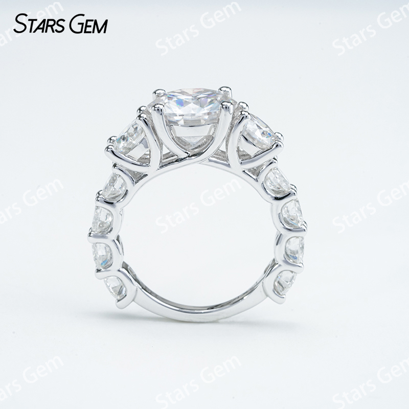 10mm Round Brilliant Cut Moissanite S925 Sterling Silver Pave Engagement Ring