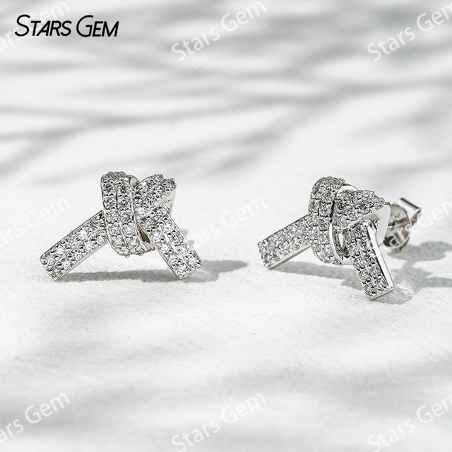 Starsgem 0.9mm Round Brilliant Cut Lab Grown Diamond Ribbon Knot Design 18K Gold Diamond Stud Earrings