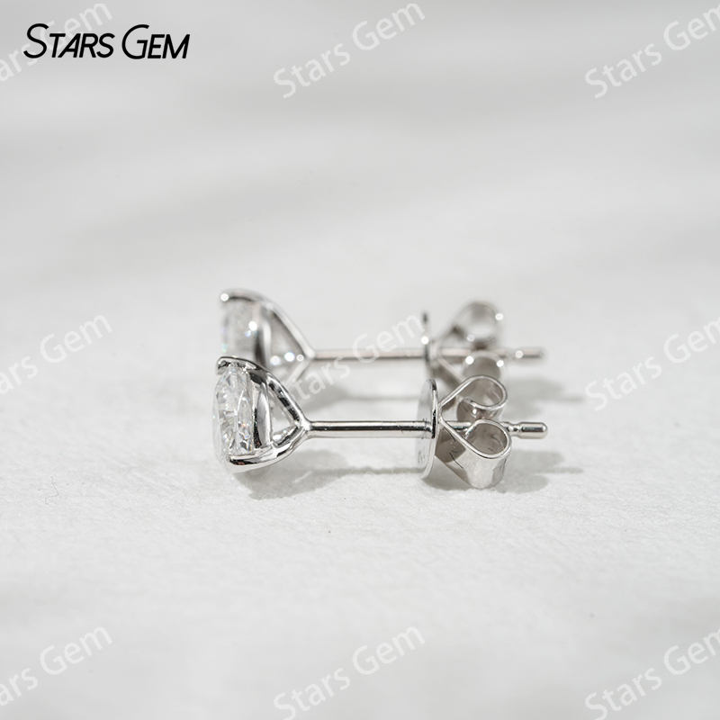 Starsgem 5×5mm Heart Cut Lab Grown Diamond 18K White Gold Diamond Stud Earrings