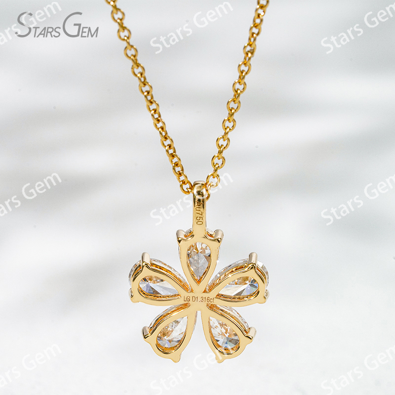 3.5×5.5mm Pear Cut Lab Grown Diamond Petals Shape Design 18K Gold Diamond Pendant Necklace