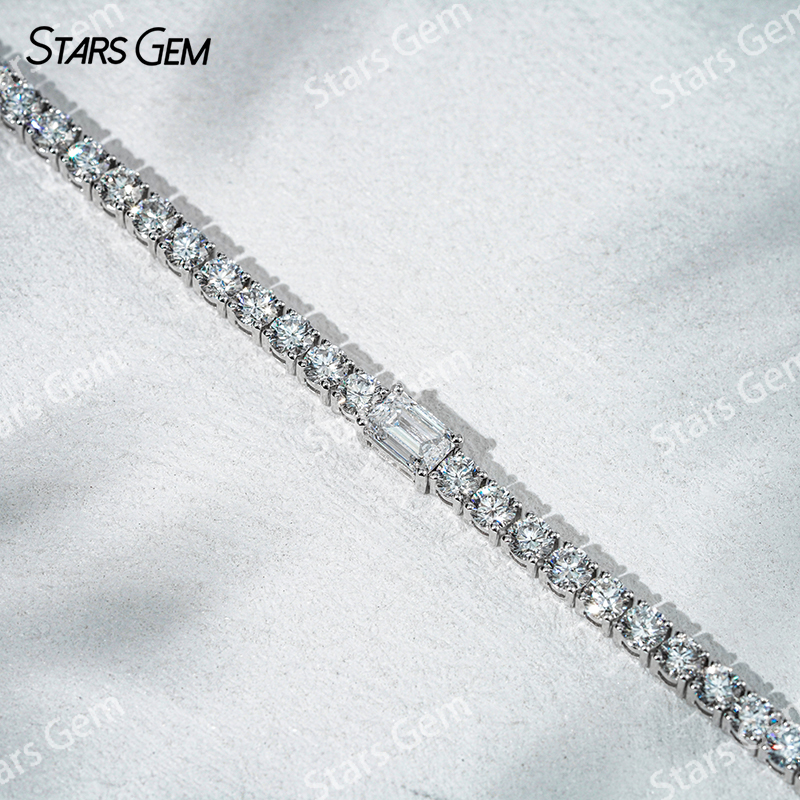 4×6mm Octagon Emerald Cut & 3.2mm Round Brilliant Cut Lab Grown Diamond 18K White Gold Diamond Bracelet
