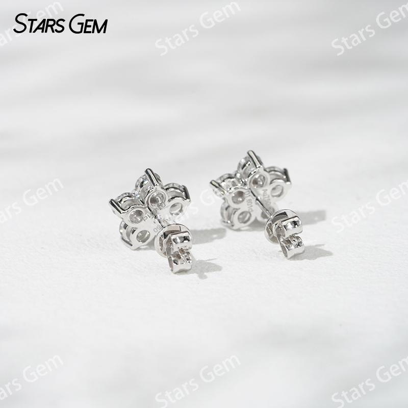 Starsgem 3.2mm Round Brilliant Cut Lab Grown Diamond 18K Gold Diamond Stud Earrings