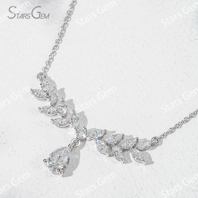5×7mm Pear Cut Lab Grown Diamond 18K White Gold Diamond Necklace