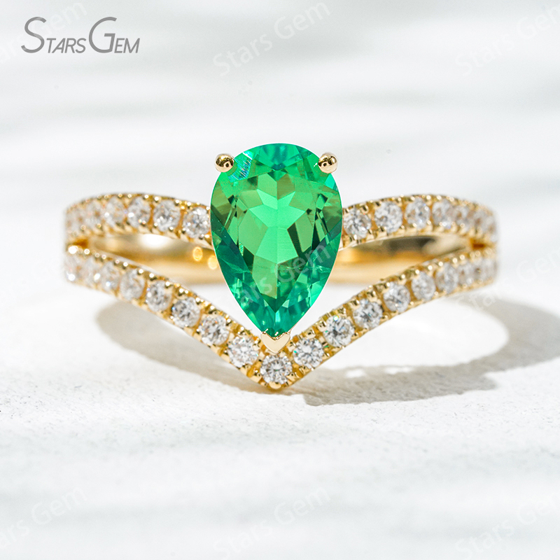 6×9mm Pear Cut Lab Grown Emerald 18K Gold Pave Engagement Ring