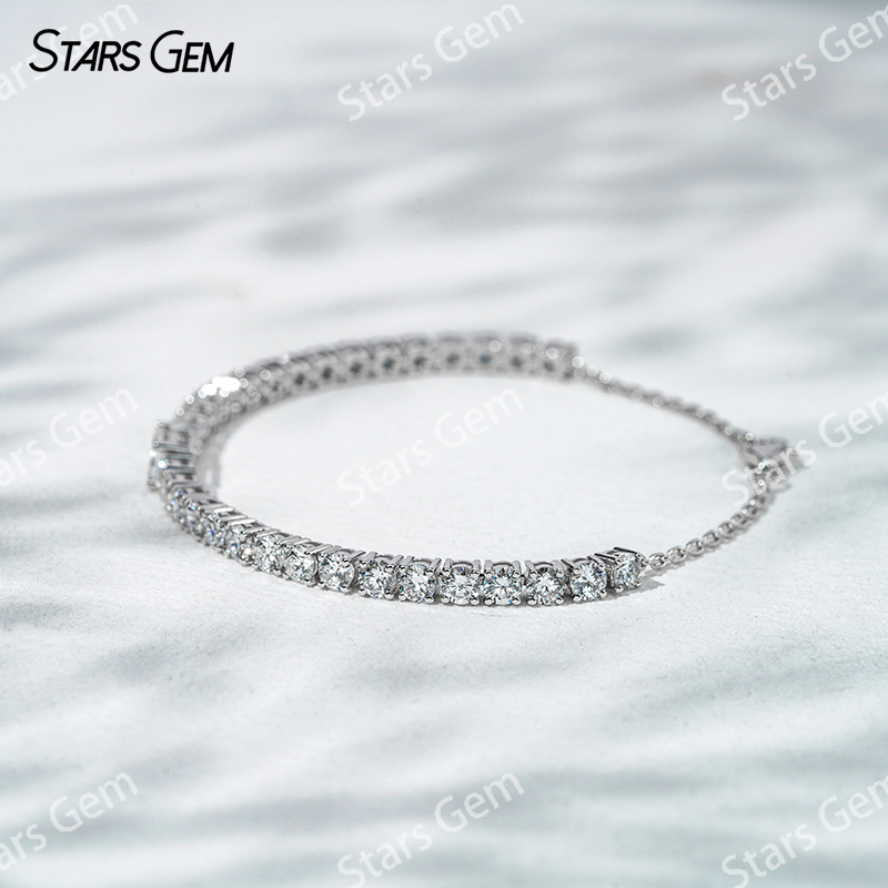 4×6mm Octagon Emerald Cut & 3.2mm Round Brilliant Cut Lab Grown Diamond 18K White Gold Diamond Bracelet