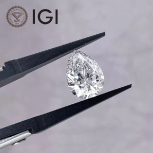 moissanite (3).png