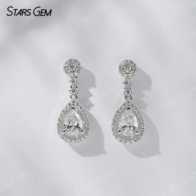 6.5×4.5mm Pear Cut Lab Grown Diamond 18K Gold Diamond Earrings