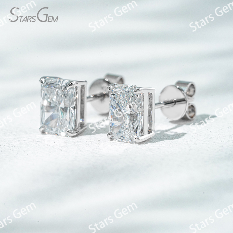 6.9×5mm Radiant Cut Lab Grown Diamond 4 Prongs 18K Gold Diamond Stud Earrings
