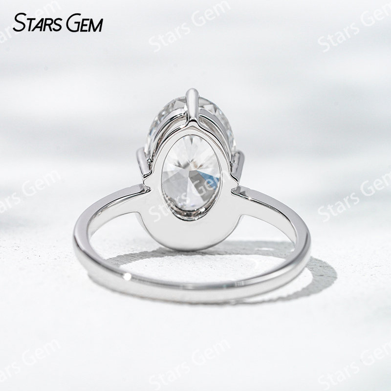7.6×10.9mm Oval Cut Lab Grown Diamond With Side Diamond 18K White Gold Engagement Ring