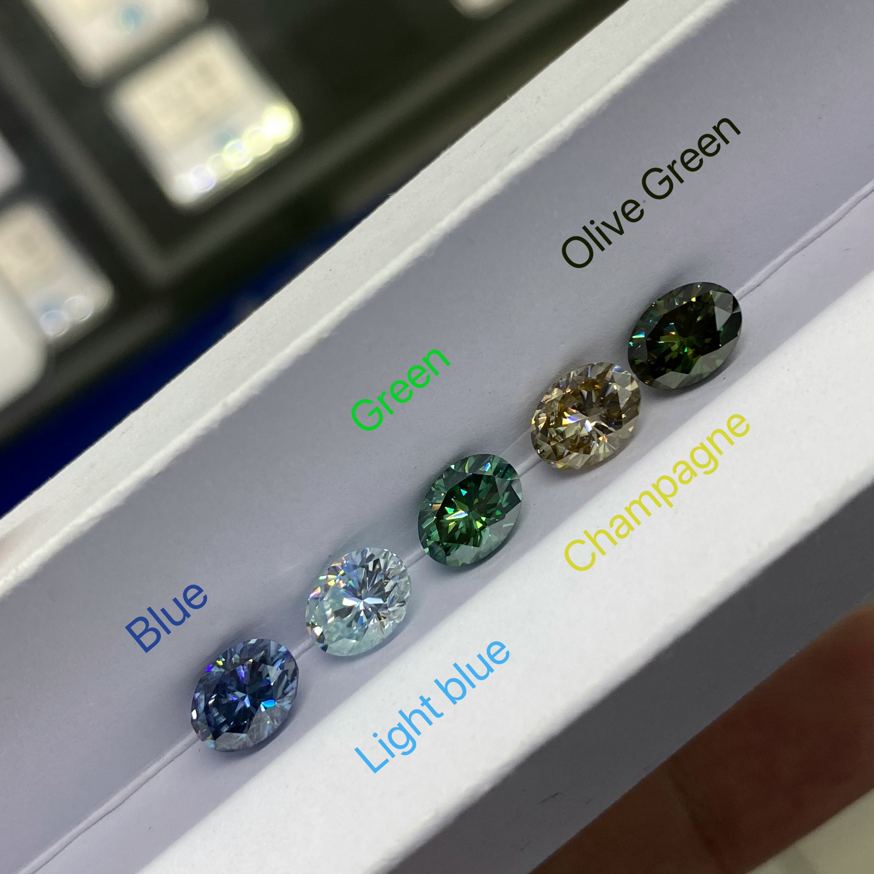 Starsgem 10k 14k 18k 1.0ct east-west Oval Bezel Ring IGI certificate Lab Diamond Gemstones Ring
