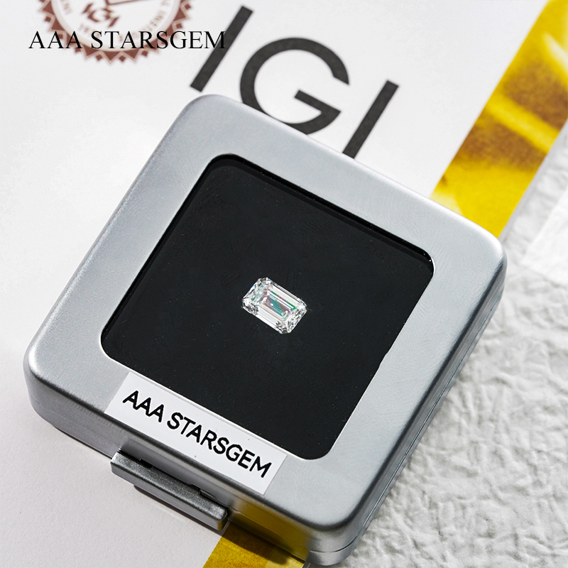 IGI Certificated Emerald Cut 1.0ct VS Lab Grown Diamond 
