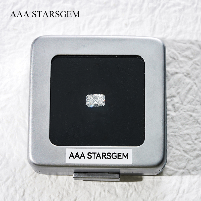 Radiant Cut 1.0ct E VVS CVD Lab Grown Diamond With IGI